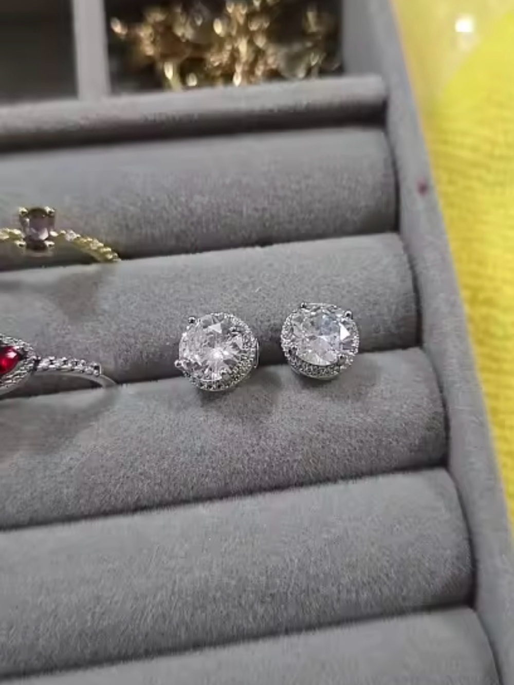 Sparkling White Halo Moissanite Stud Earrings - Women Jewelry